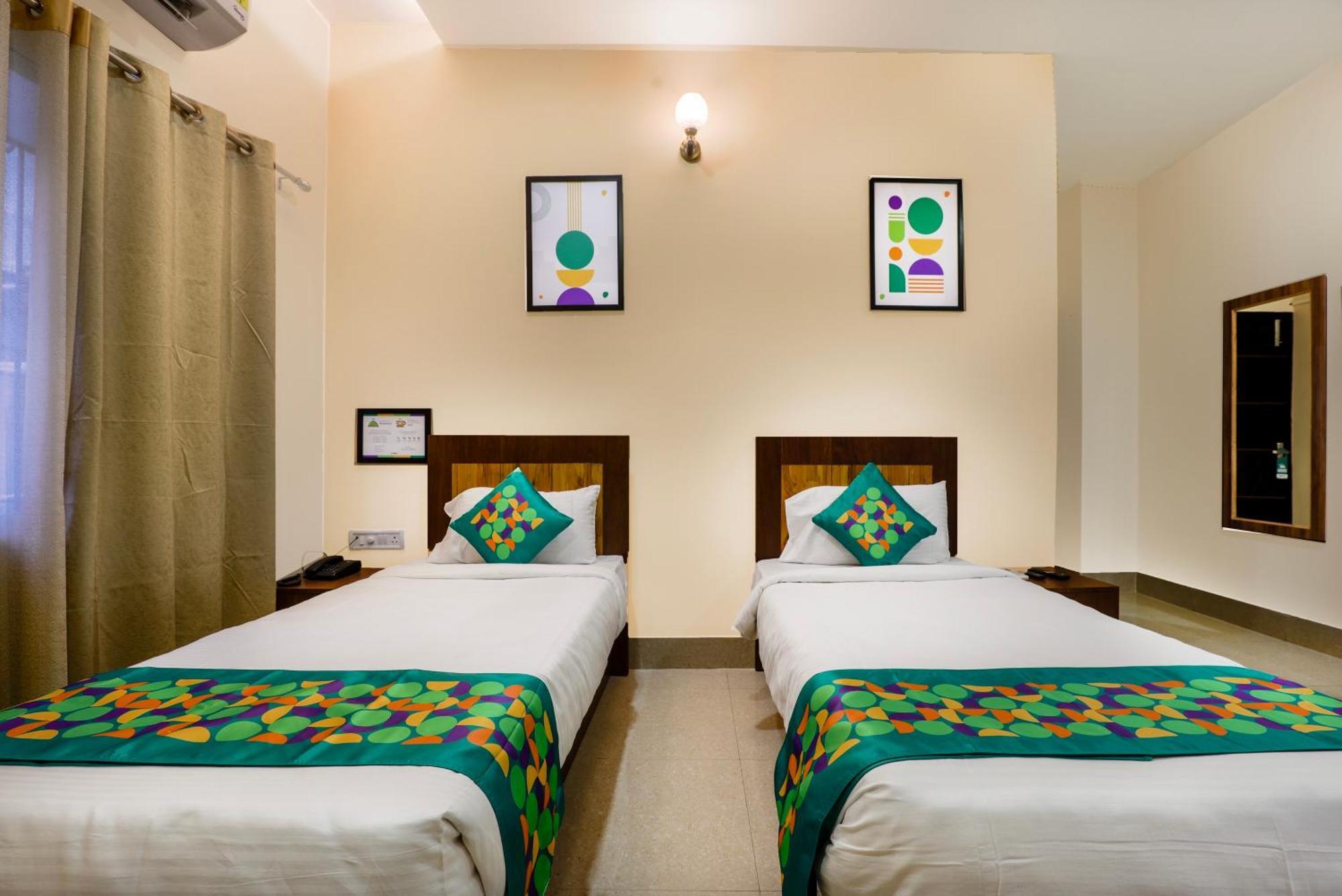 Treebo Urban Oasis Inn Guwahati Exterior foto